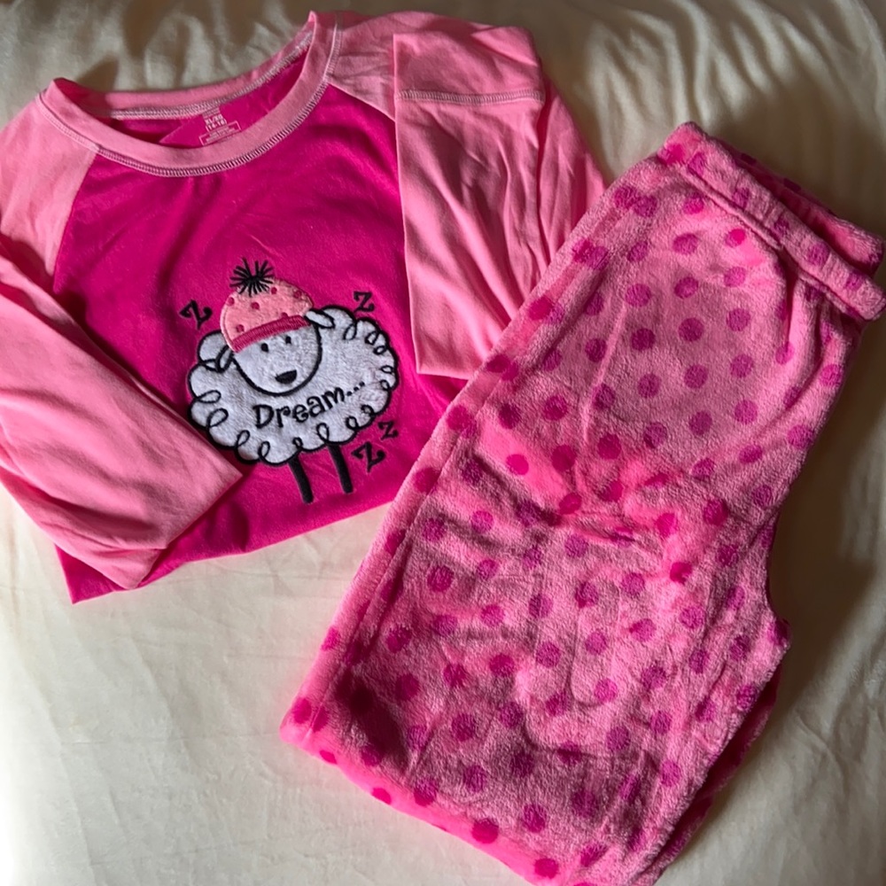 🎀GIRLS🎀 NWOT PJ Set